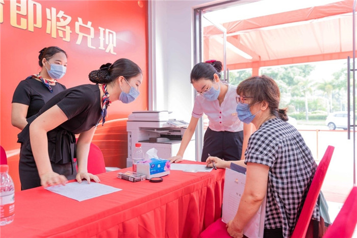 牧馬湖一期小高層交付4.jpg 牧馬湖一期小高層交付4.jpg